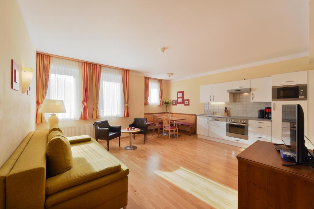Appartements Cella Central Цел ам Зее Екстериор снимка