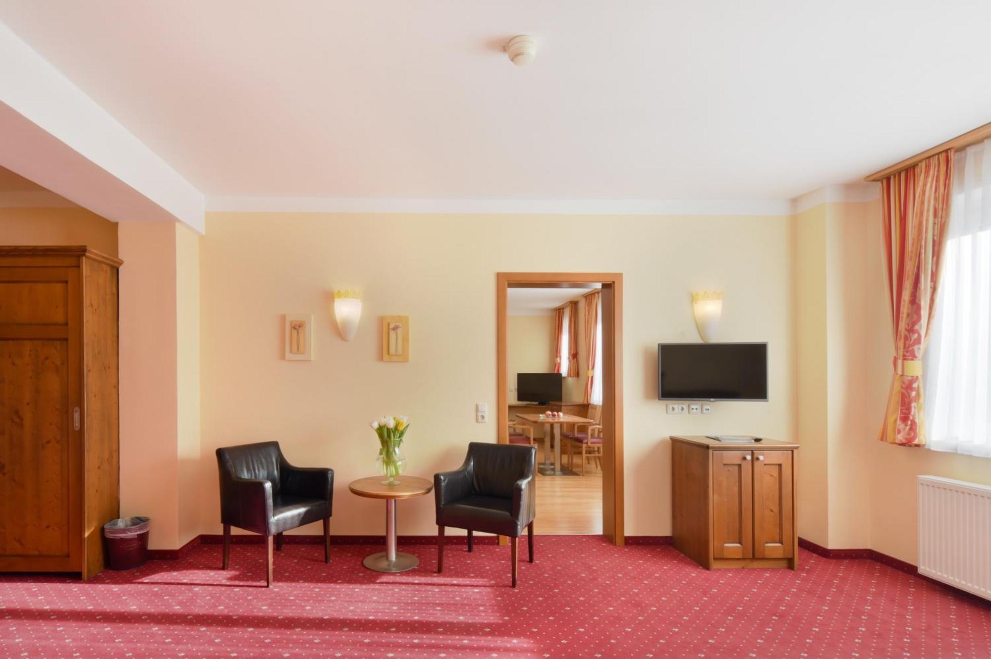 Appartements Cella Central Цел ам Зее Екстериор снимка