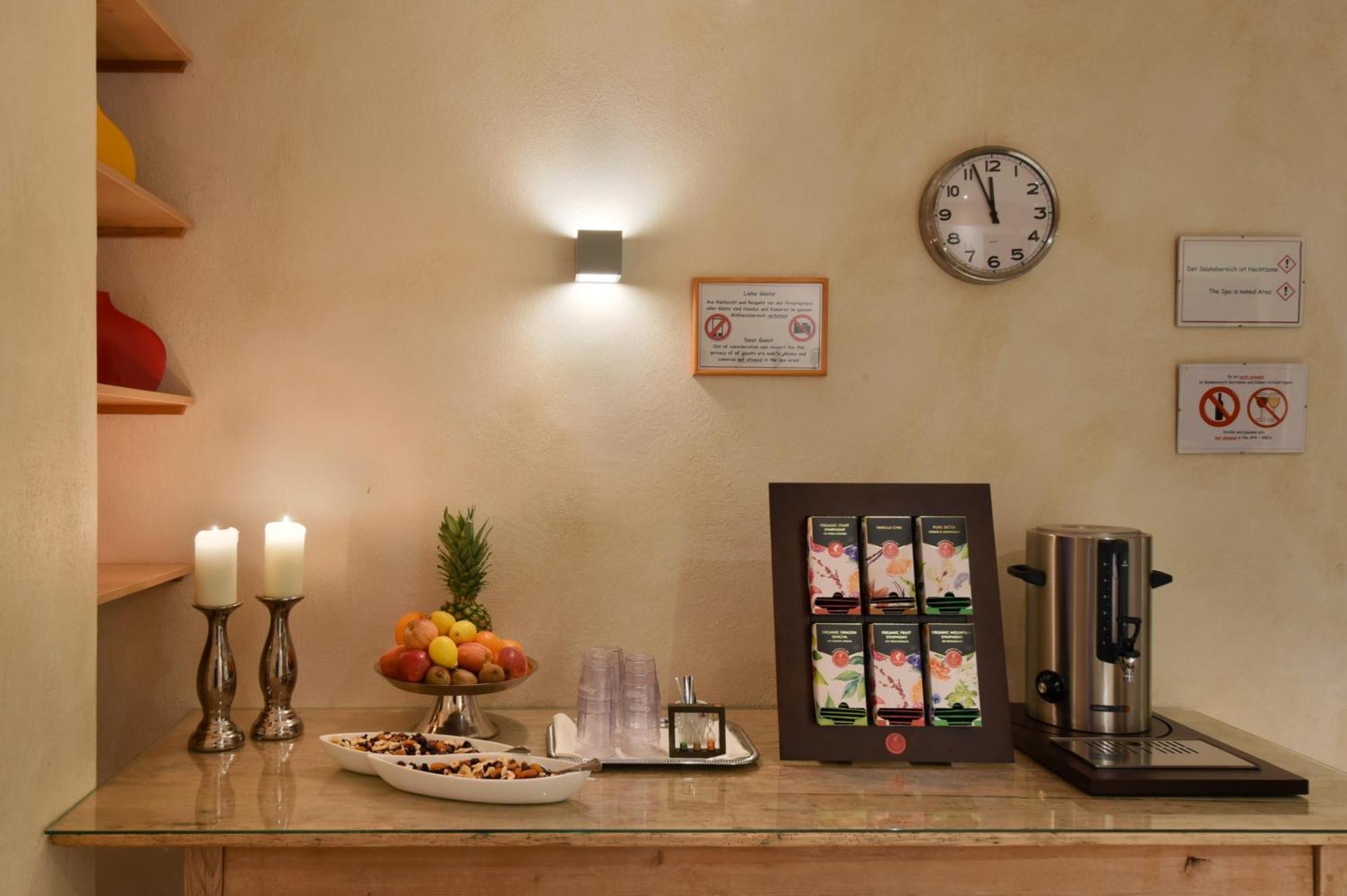 Appartements Cella Central Цел ам Зее Екстериор снимка